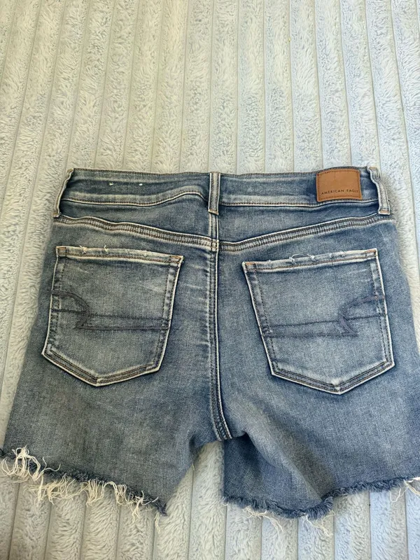 American Eagle Shorts Denim High-Rise Stretch - Image 2