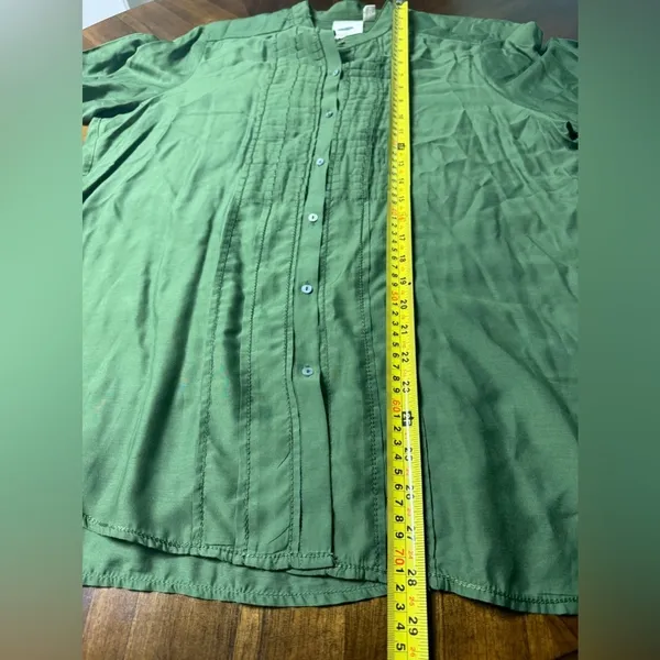 Nurture Green Viscose Silk Button Up Tuxedo Shirt Long Sleeve Size Medium - Image 3