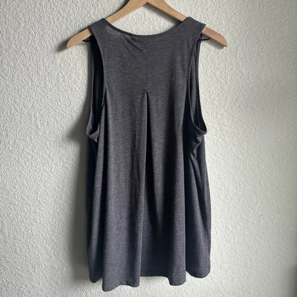 🩶Knox Rose Charcoal Grey and Good Sparkle Embellished V-neck Tank Top - Image 5