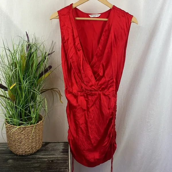 Amanda Uprichard 100% Silk Red Short Sleeve Wrap Ruched Mini Dress S - Image 4