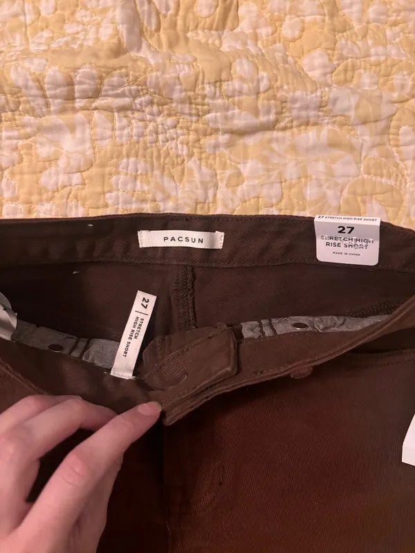 PacSun Stretch High-Rise Shorts - Image 2