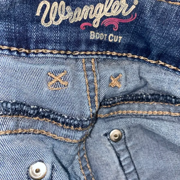 Wrangler Bootcut Jeans Women’s 1/2 x 34 - Image 8