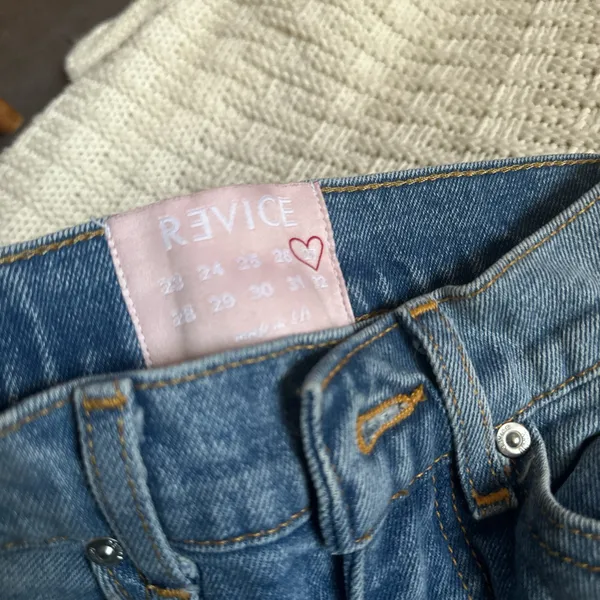 Jeans - Image 2