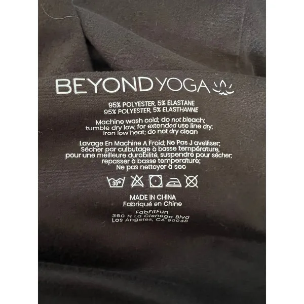 Beyond Yoga pocket infinity Scarf‎ black - Image 3