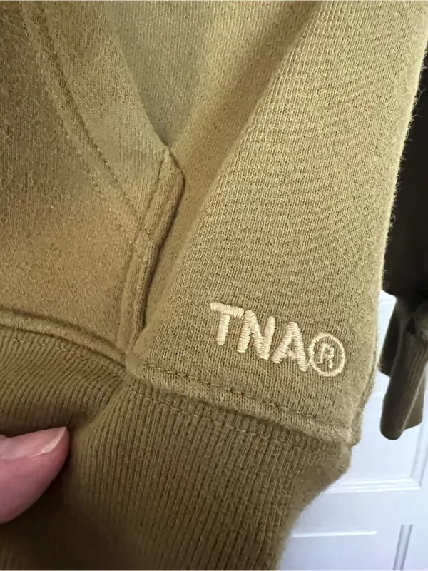 Aritzia TNA Sweatfleece Cozy Fleece Boyfriend Fit Size XS Olive Green *FLAW* - Image 2