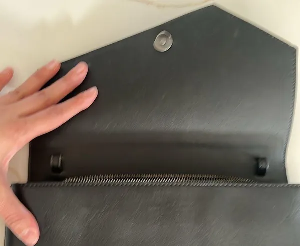 Matt and Natt Envelope Vegan Clutch Bag Missing Strap in Black - Image 12
