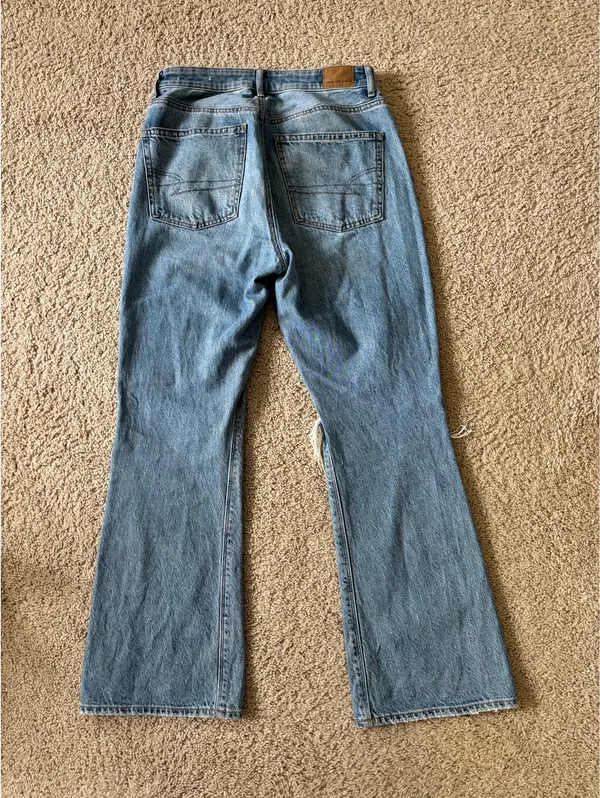 American Eagle Outfitters Jeans Ripped 90s  - Image 5