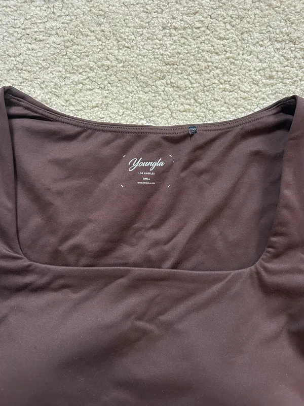 YoungLA cropped long sleeve workout top Brown - Image 2