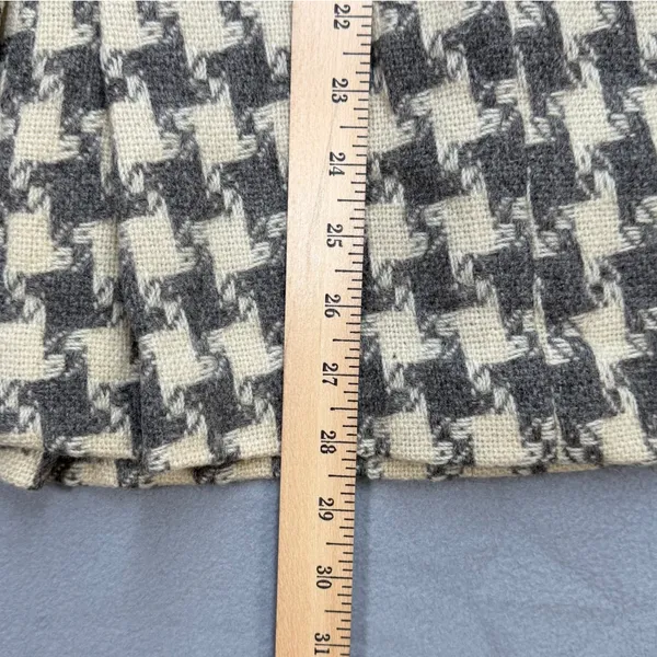 Vintage Houndstooth Skirt Women 26 Wool Grey Ivory Fairmont Sportswear Academic - Image 9