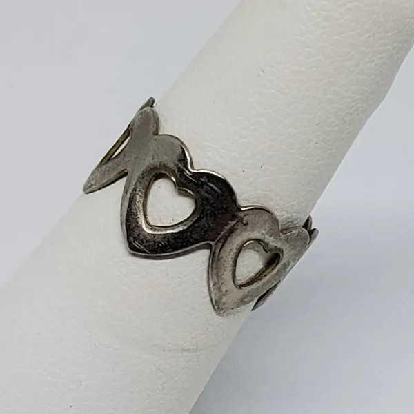 Silver Tone Heart Ring  - Image 3
