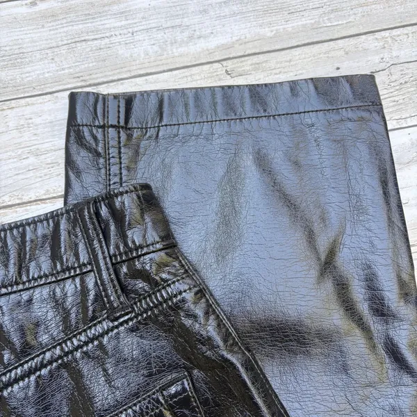 Abercrombie & Fitch 90s Straight Ultra High Rise Pants 28/6s Black Vegan Leather - Image 5