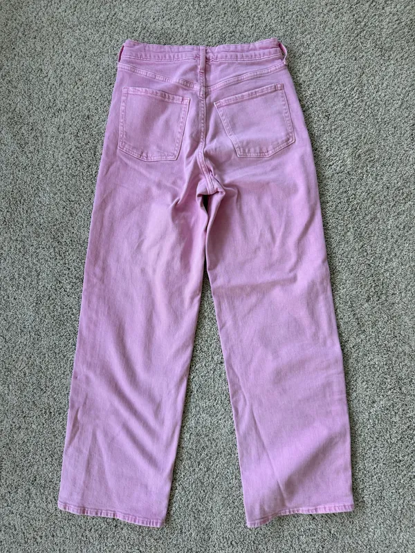 Old Navy Sky-Hi Wide-Leg Extra High Rise Jeans - Image 2