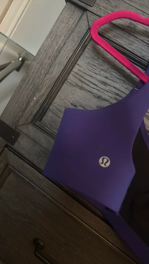 Lululemon bra - Image 4