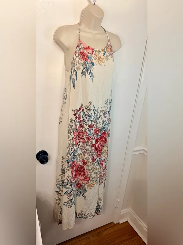 Billabong XS San Sebonne Floral Halter Maxi Dress Ivory Pink Crinkle Open Back - Image 3