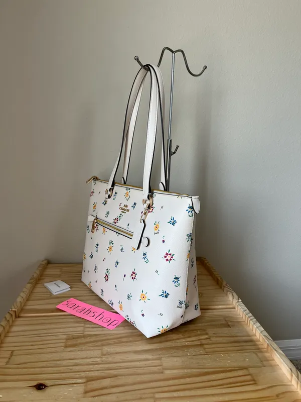 Coach Purse - Image 4