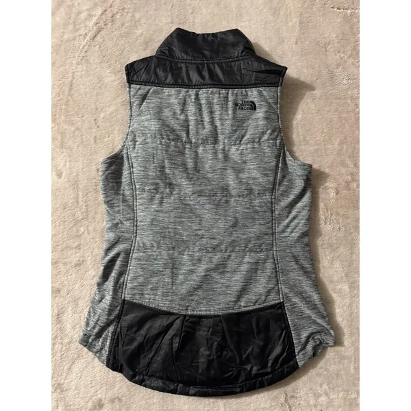 The North Face Women's 1/4 Zip Up Pseudio Vest Gray Black Size Small‎ - Image 8