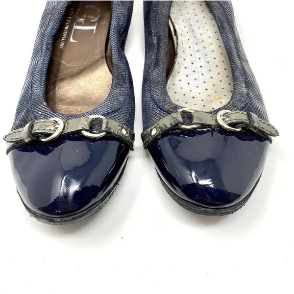 AGL Ballerina Flat‎ Shoes Cap Toe Metallic Patent Leather Navy Blue Size 8.5 - Image 5