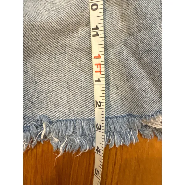 Free People WE THE FREE Denim Distressed Frayed Hem‎ Mini Skirt Size 25 Blue - Image 6