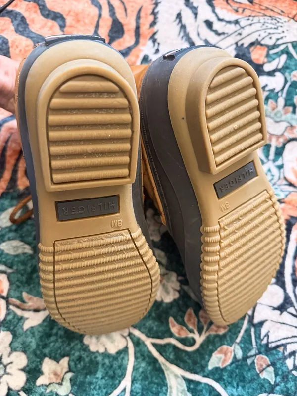 Tommy Hilfiger Women's Waterproof Tan Quilted Rubber Duck Rain Boots Size 8M - Image 11
