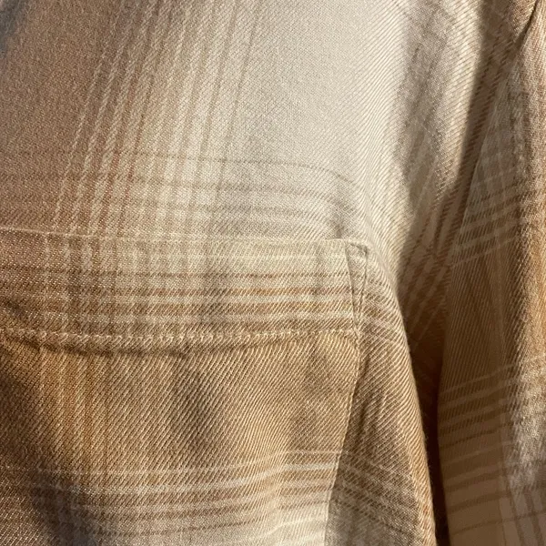 GAP Super Soft Boyfriend Plaid Shirt - Image 4