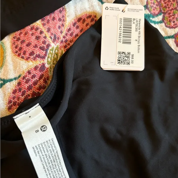 Lululemon Waterside Black Women's Swimwear Set RARE - Image 3