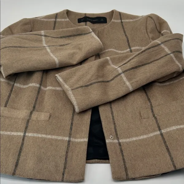 Zara Beige Wool  Jacket with Silver Hardware bust 34 length 20 - Image 16
