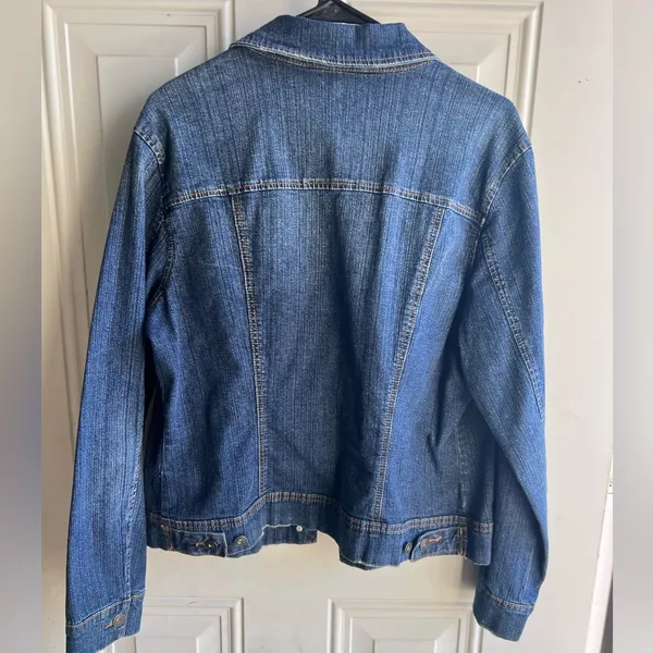 St. John's Bay women’s Blue Jean Jacket SIZE XL - Image 2