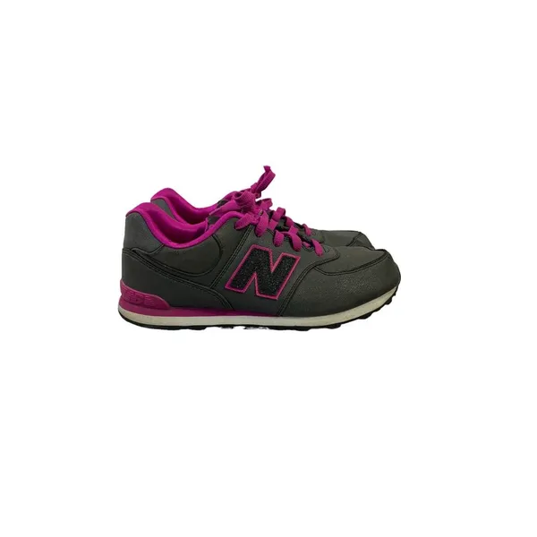 New Balance Women's Tradition Classic Sneakers - Image 4