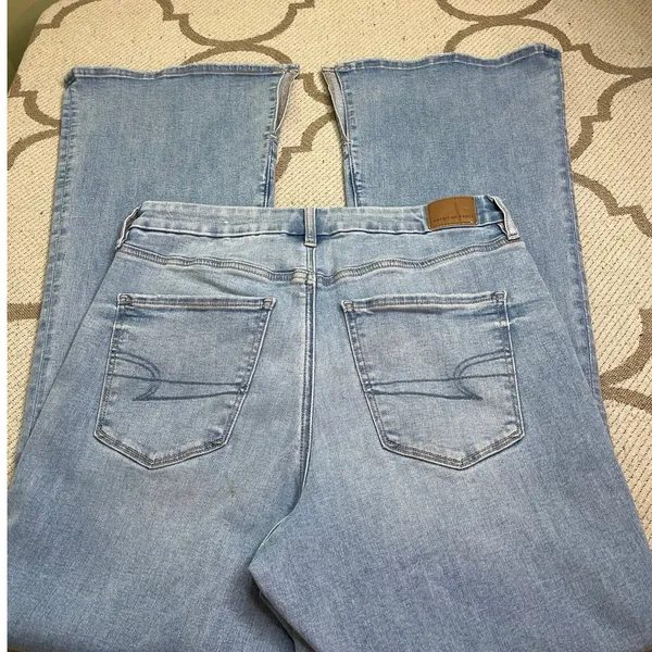American Eagle Curvy Super High Rise Flare Jeans Stretch Slit Hem Size 10 - Image 2