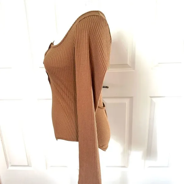 Princess Polly brown button long sleeved bodysuit - Image 2