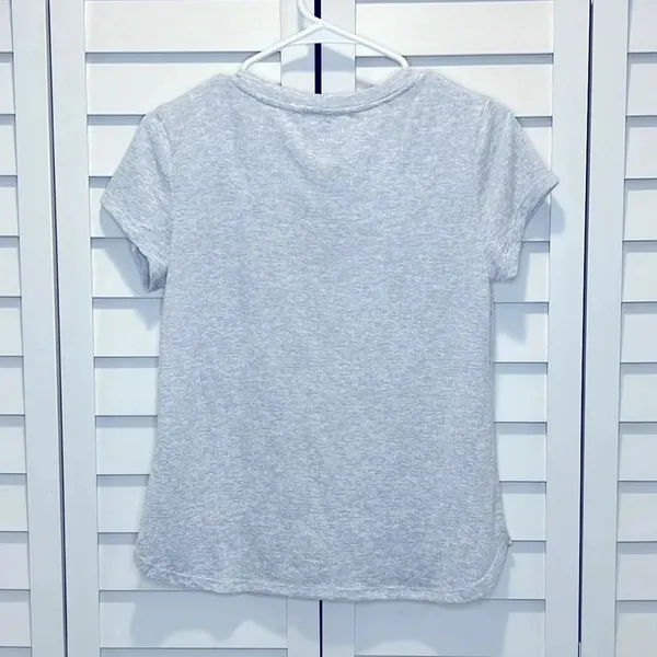 New Best Mom small‎ tshirt Laura Ashley light heather tee soft & cozy NWT - Image 2