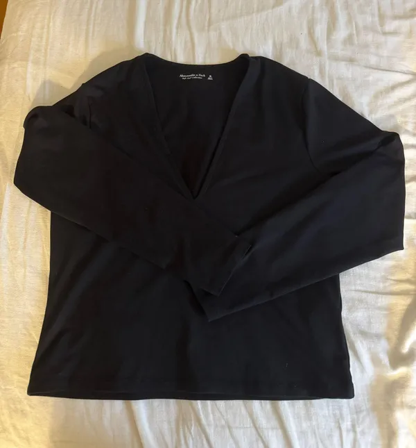 Abercrombie Long Sleeve - Image 2