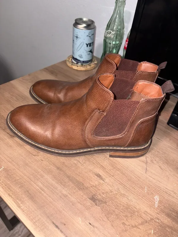 Men’s leather boots Brown Size 7.5 - Image 2