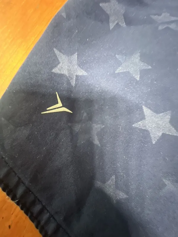 Old Navy Active Go-Dry Athletic Shorts Women's Large Navy Blue Star Print - Image 5