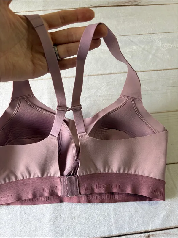 lululemon athletica Fine Form Mauve Sports Bra - Image 3