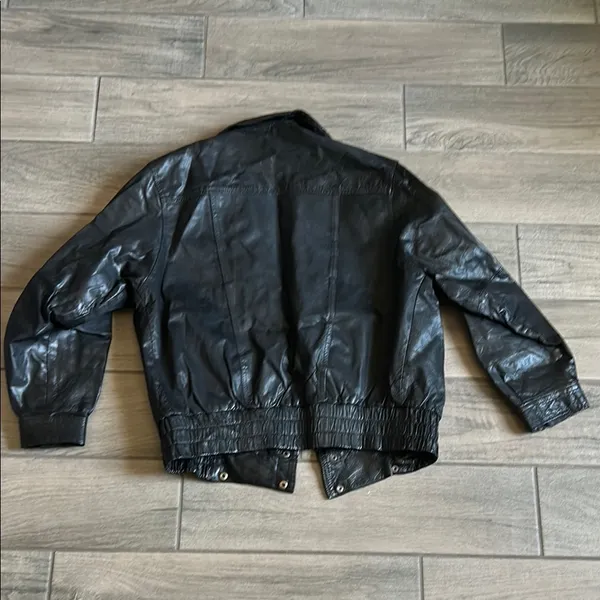Black Bomber Varsity Jacket with Vintage Appeal - Image 3
