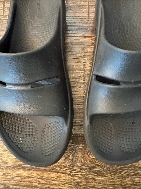 OOFOS OOahh Recovery Slide Sandals Women 7 Black Arch Support OOfoam - Image 4
