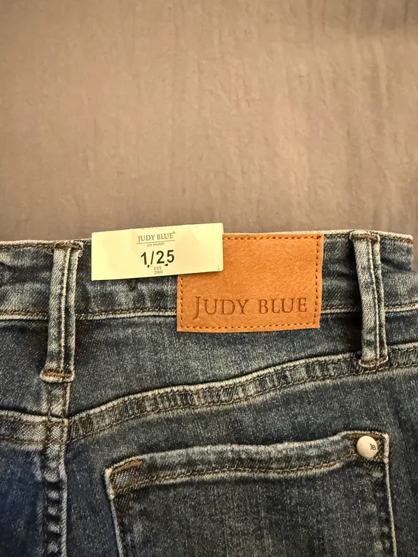 Judy Blue Blue Jeans - Image 3