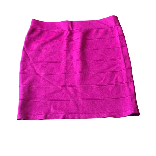 Red Bandage Bodycon Mini Skirt Stretch Fitted Going Out Size Medium - Image 2