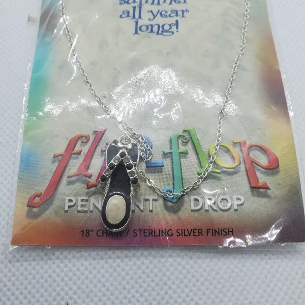 NWT Flip - Image 2