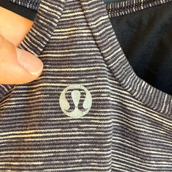 Lululemon Power Y Tank, Black Wee Stripe, Size 2, VGUC - Image 5