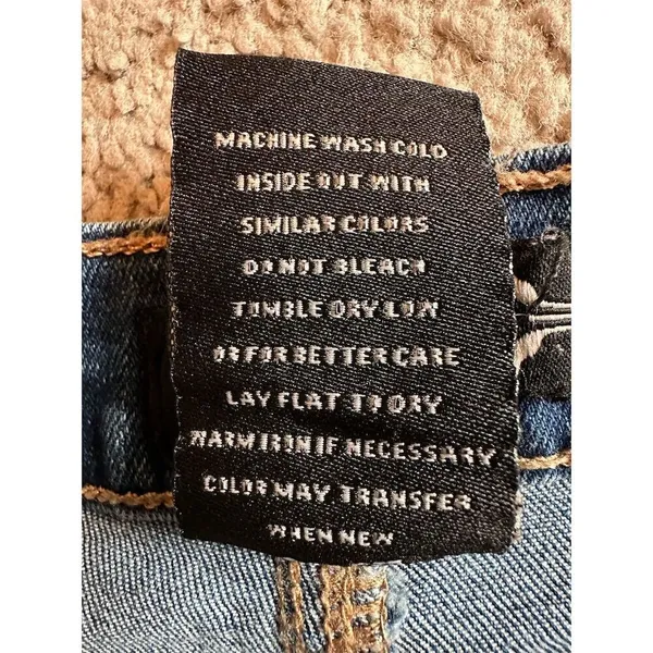 Nanette Lepore Women's Boyfriend Denim Shorts Size 8 Blue High-Rise 5" EUC - Image 8