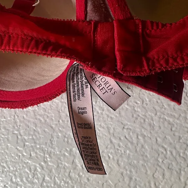 Victorias Secret Dream Angels Elegant Red Lace‎ Bra - Image 4