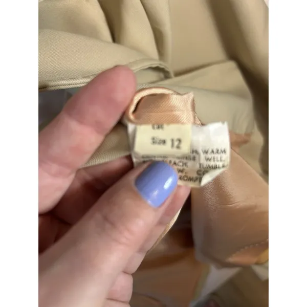 Vintage Beige Button Front Car Coat Women’s Classic Tailored Jacket With Pockets - Image 8