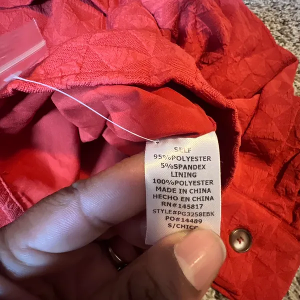 Privy Baked Apple‎ Red Textured Geometric Cropped Button Down Jacket Small NEW - Image 4