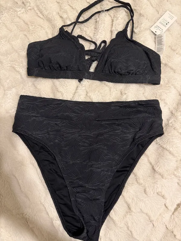 NWT CUPSHE floral embossed bikini - Image 6