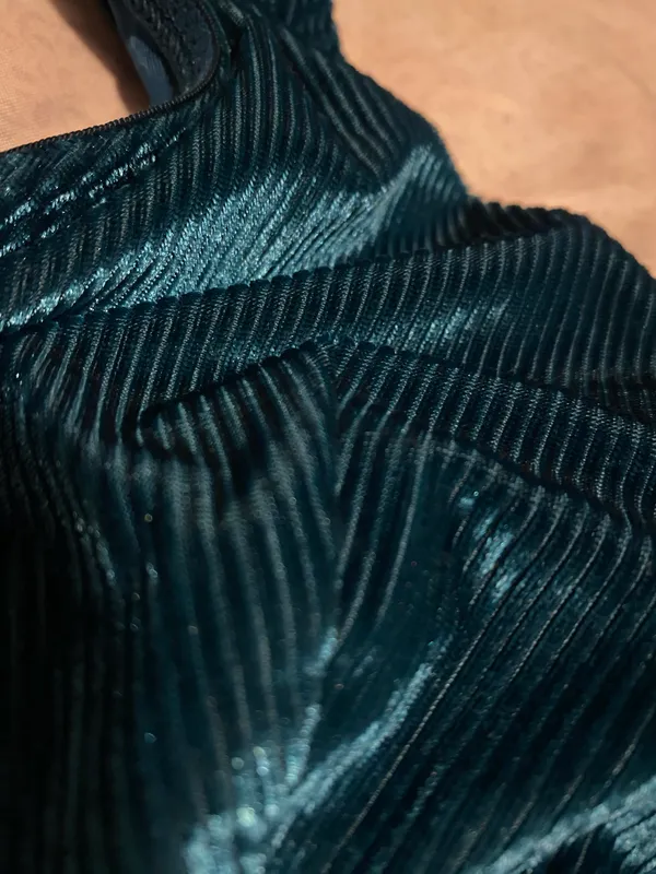 Victoria's Secret velvet blue bralette - Image 3