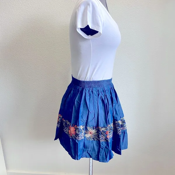 POL Jr SMALL Embroidered Floral Denim Blue Jean Circle Skirt - Image 4