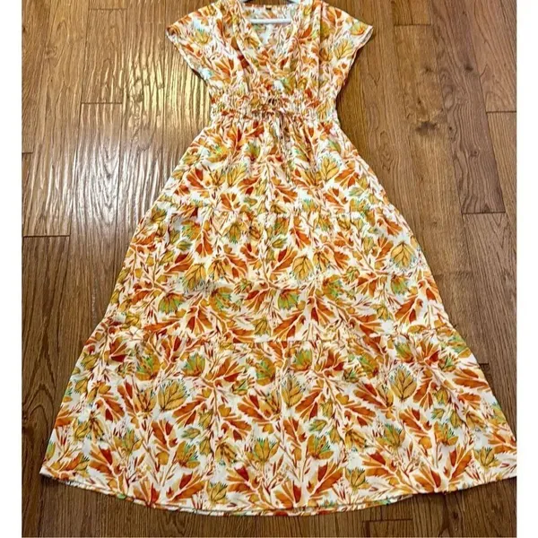 Kilig Amazon yellow floral smocked midi dress small - Image 10