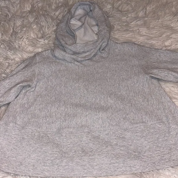 Lululemon Textured Hoodie Pullover Gray Oversized Small Cropped - Image 5